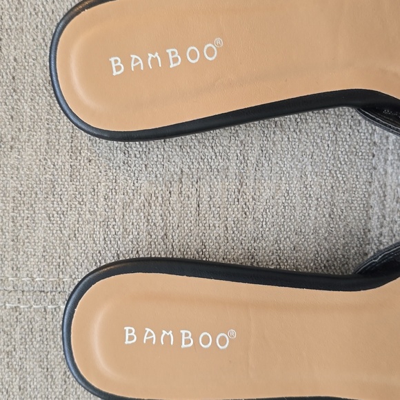 Bamboo Black Studded Mesh Bow Sandals Sz 8/38 - Picture 2 of 5